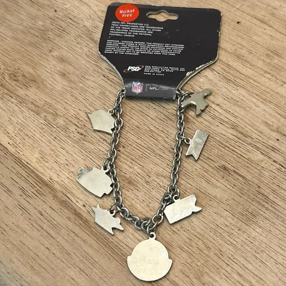 NWT NFL Pittsburgh Steelers Super Bowl charm bracelet silver tone